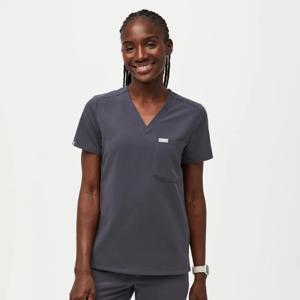 Figs Charcoal Catarina Top